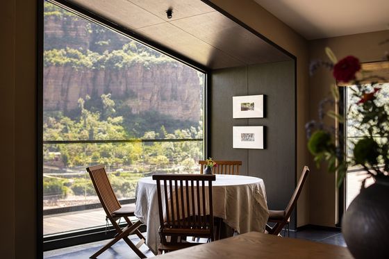 Fire Retardant Hotel  Villa Furniture Spray Painting Luxury Living Room Solutions