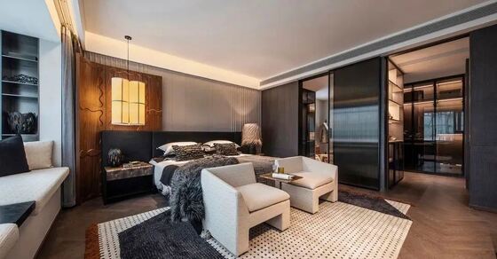 Customized Solid Wood Chair for Luxury Hotel Villa Resort Apartment Projects