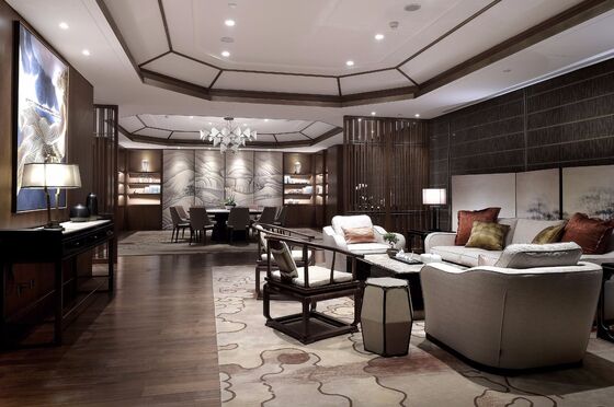 OEM/OD CUSTOM MODERN CHINESE LUXURY HOTEL FURNITURE SET | ROSEWOOD ARMCHAIR, MARBLE COFFEE TABLE & ROUND DINING SET FOR VIP LOUNGE & PRESIDENTIAL SUITE