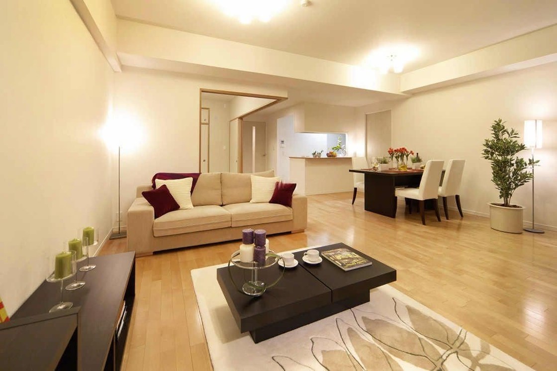 OEM/ODM Customized Reasonable Solid Wood Living Room Furniture For Villas And Apartments Collection Sets