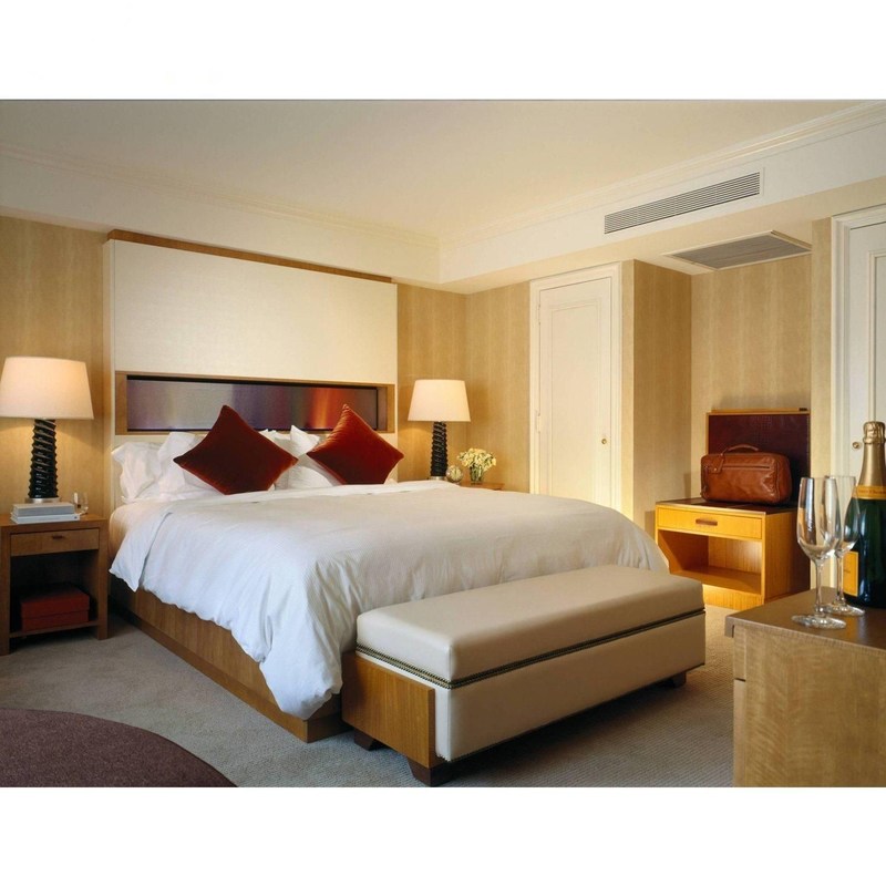 OEM/ODM Customized Solid Wood Frame King Queen Size Bedroom Furniture Set for Hotel/Villa/Resort/Apartment