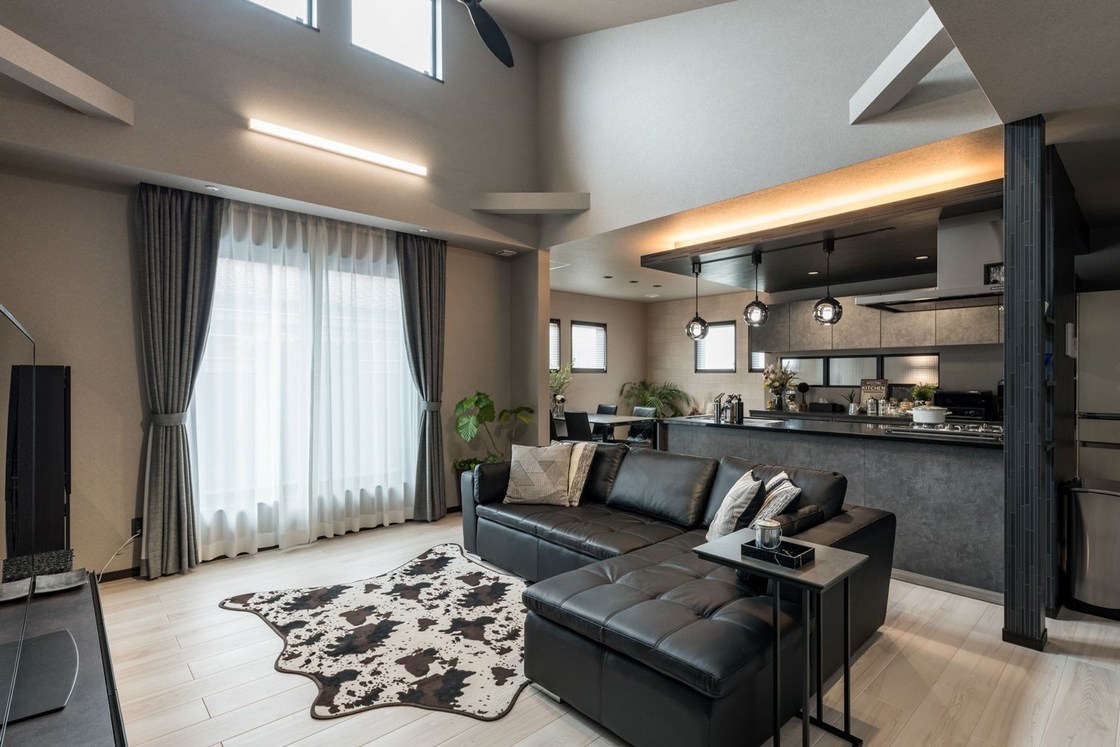 OEM/ODM Customized Elegant Solid Wood Living Room Indulge In The Ultimate Expression Of Elegance With Our Apartment Furniture Collection Solutions