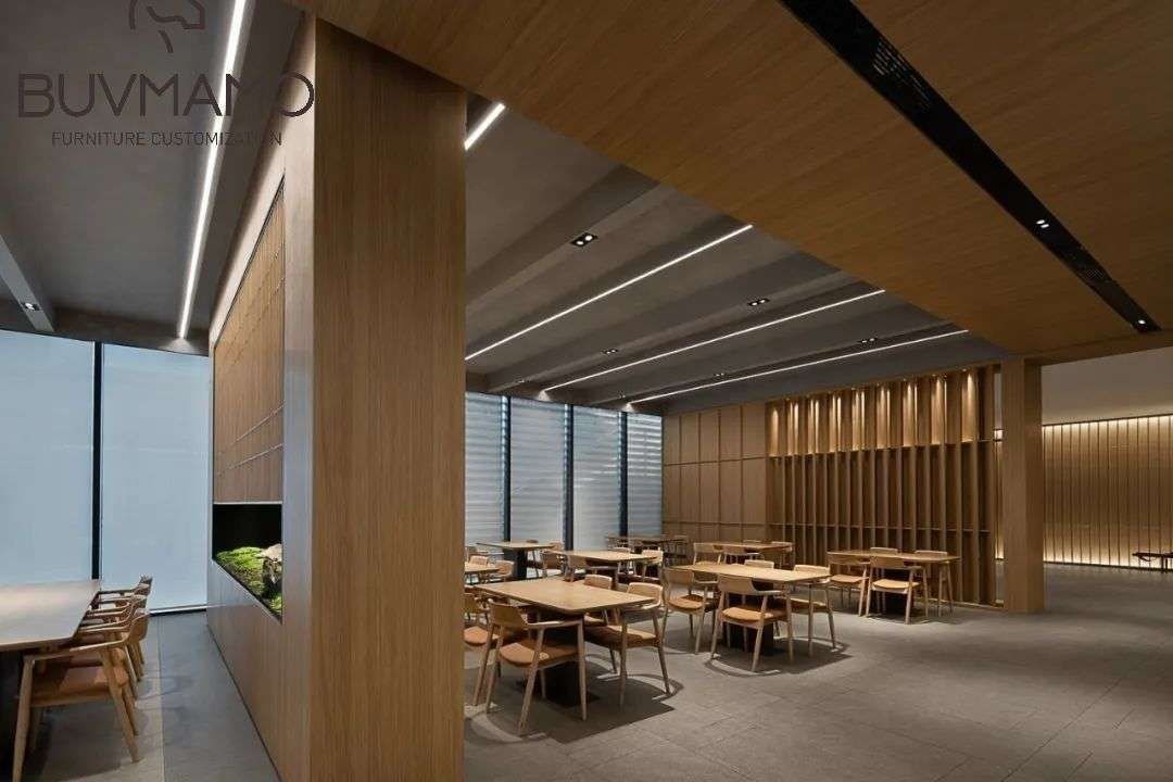 Customized Hotel Restaurant Furniture Modern Wood Fabric Dining Chairs