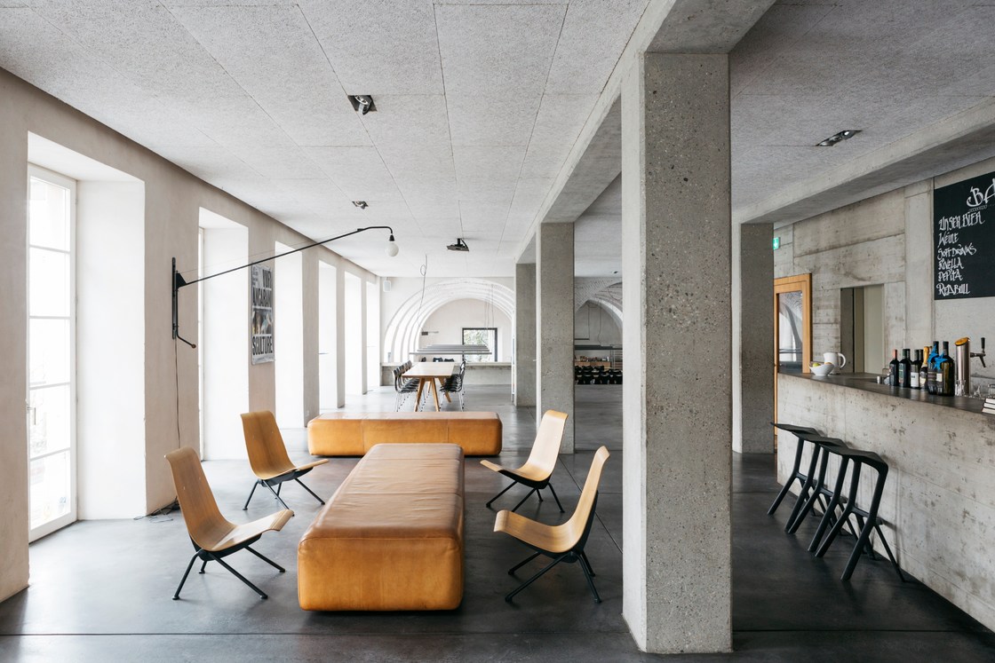 China Manufacture Living Room OEM/ODM Custom Personal Furniture Collection solution Sets, Best Price for Apartment Projects