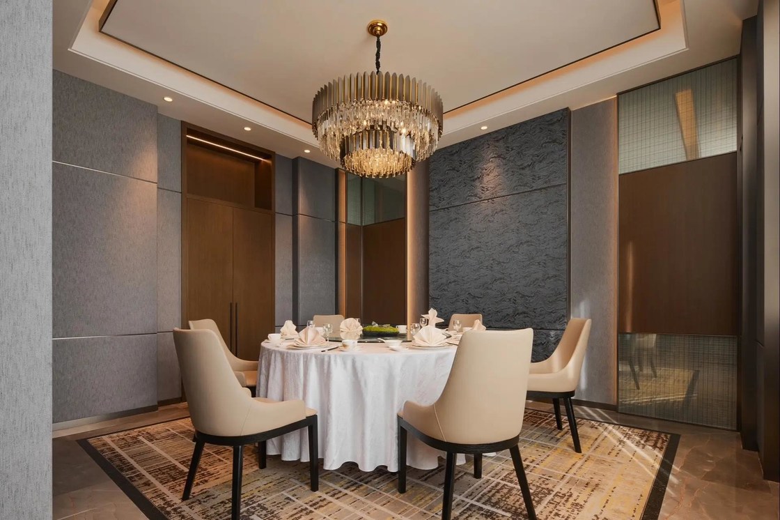 Leather Table Dining Room Furniture Metal Fabric Extendable Dining Table