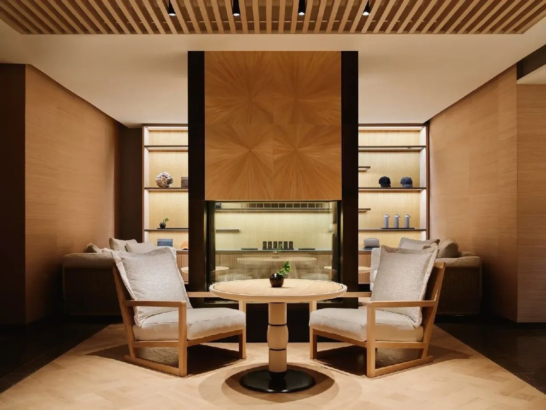 OEM/ODM Elegant High-end Solid Wood Office Furniture Tea-Room Space Project Solution