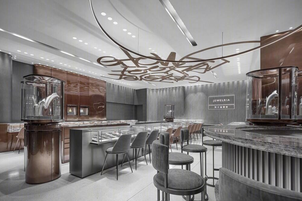 OEM/ODM Custom Luxury Round Glass Jewelry Display Cabinet High End Retail Jewelry Showcase For Mall Boutique