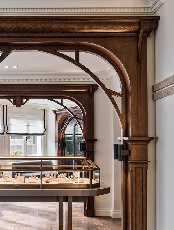 Factory Direct OEM ODM High End Jewelry Display Cabinet Custom Size Jewelry Showcase