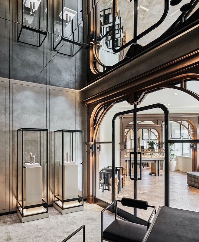 Wholesale Luxury Jewelry Display Counter Round Glass Jewelry Case For Brand Jewelry Shop, OEM/ODM Customized Cabinet Manufacture with in China