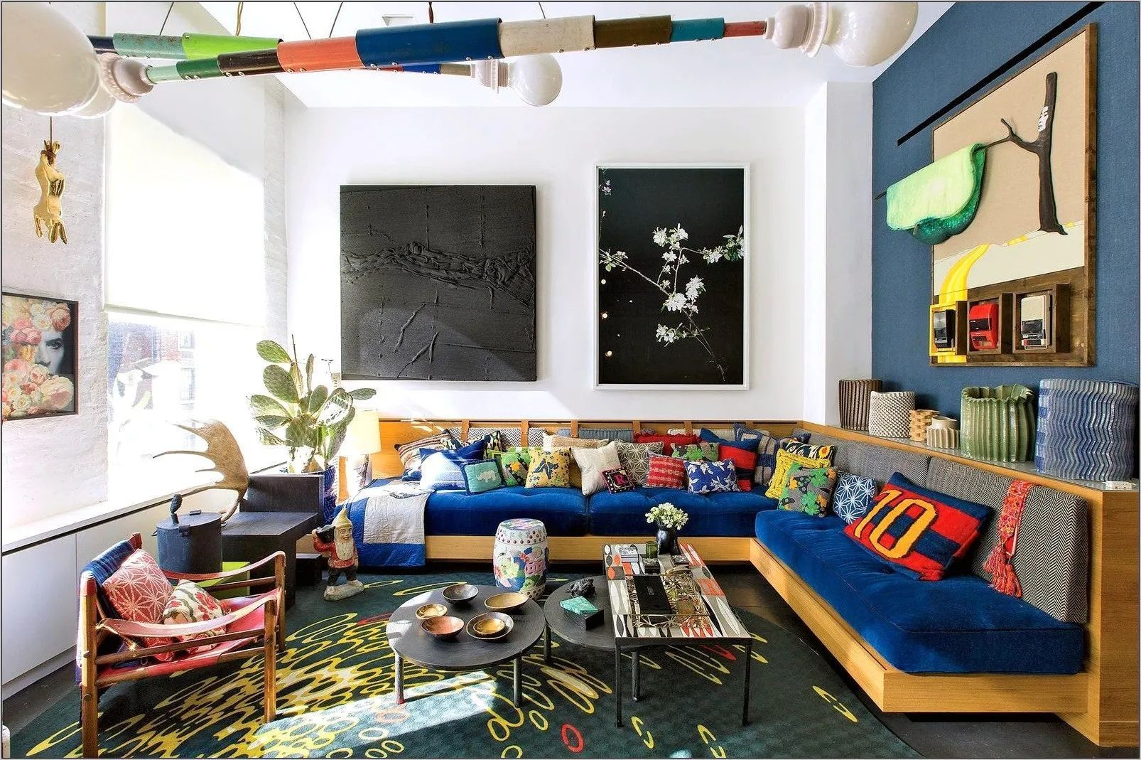 OEM/ODM Customized Furniture Chinlon Velvet Apartment Furniture Customized Solid Wood Furniture