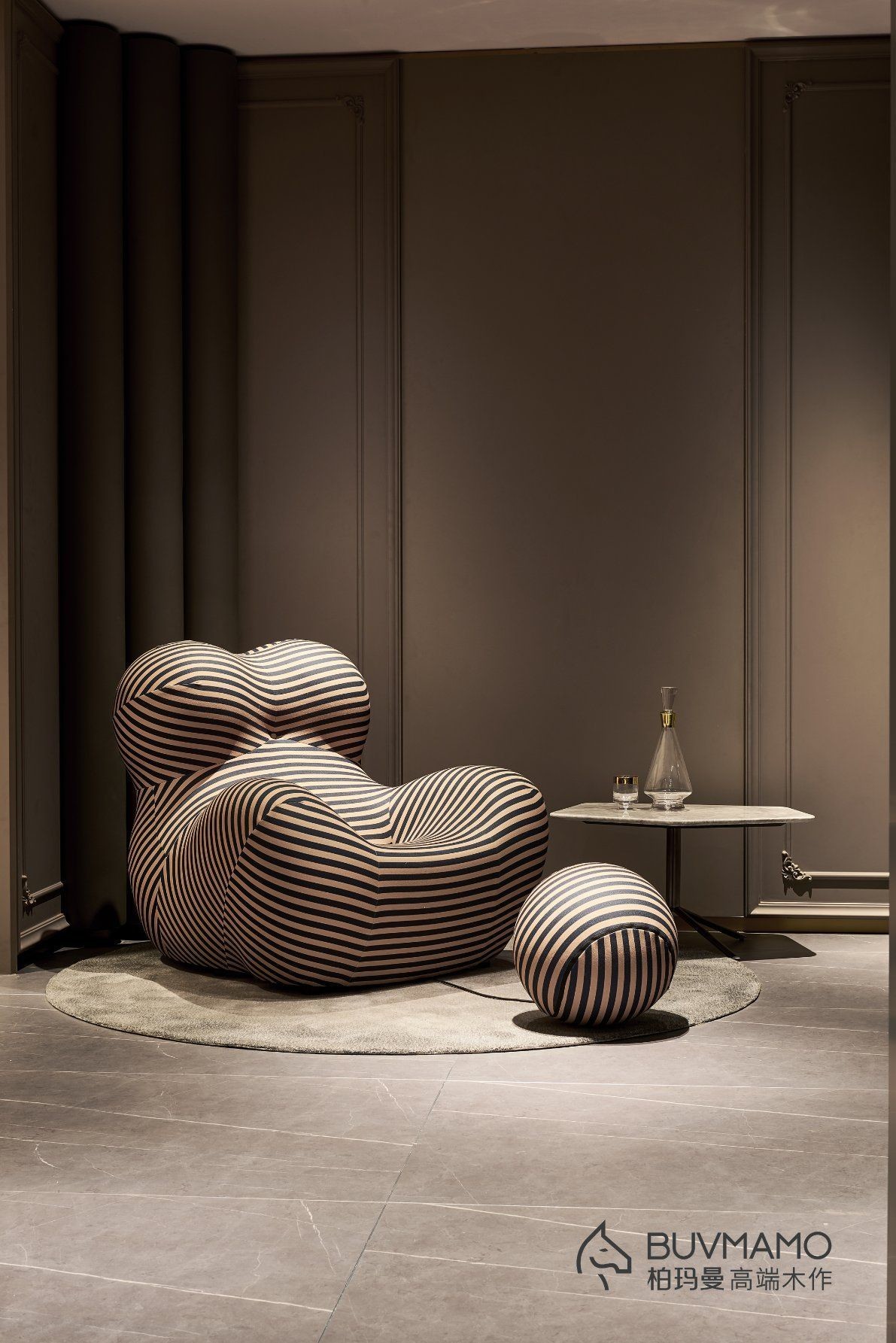 OEM/ODM HOTEL SUITE FURNITURE WITH CUSTOMIZED SOLID WOOD FRAME CHAIR COLLECTION SOLUTION SETS WITH SOFT CUSHION