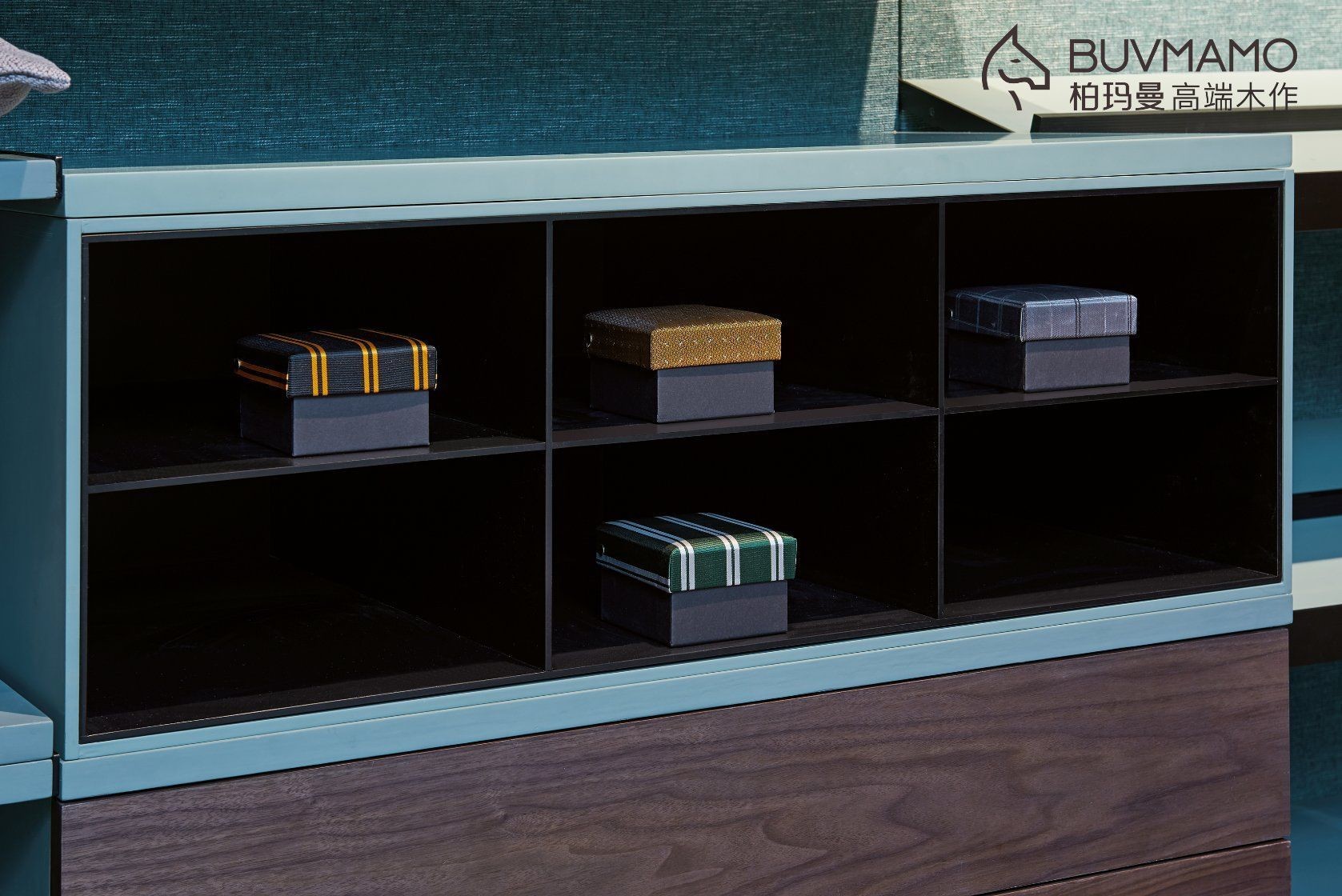                    Customized Solid Wood Chair for Hotel Villa Resort Apartment and Project Set             