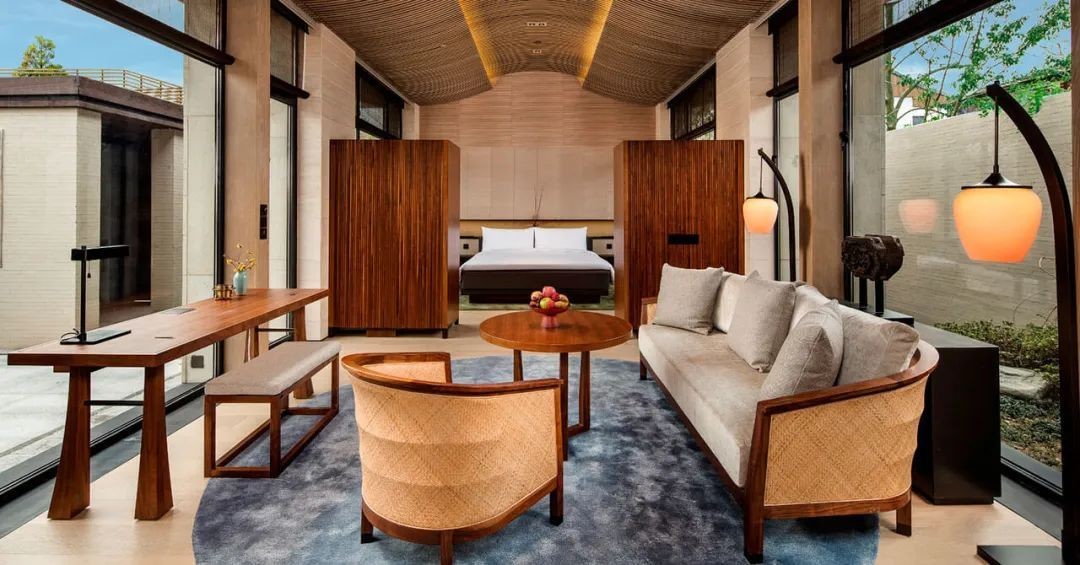 OEM/ODM CUSTOMIZED CHINA MANUFACTURE BEST PRICE SOLID WOOD FRAME FURNITURE COLLECTION SETS FOR APARTMENTS HOTEL PROJECT APARTMENT DINING SET BEECH WALNUT APARTMENT