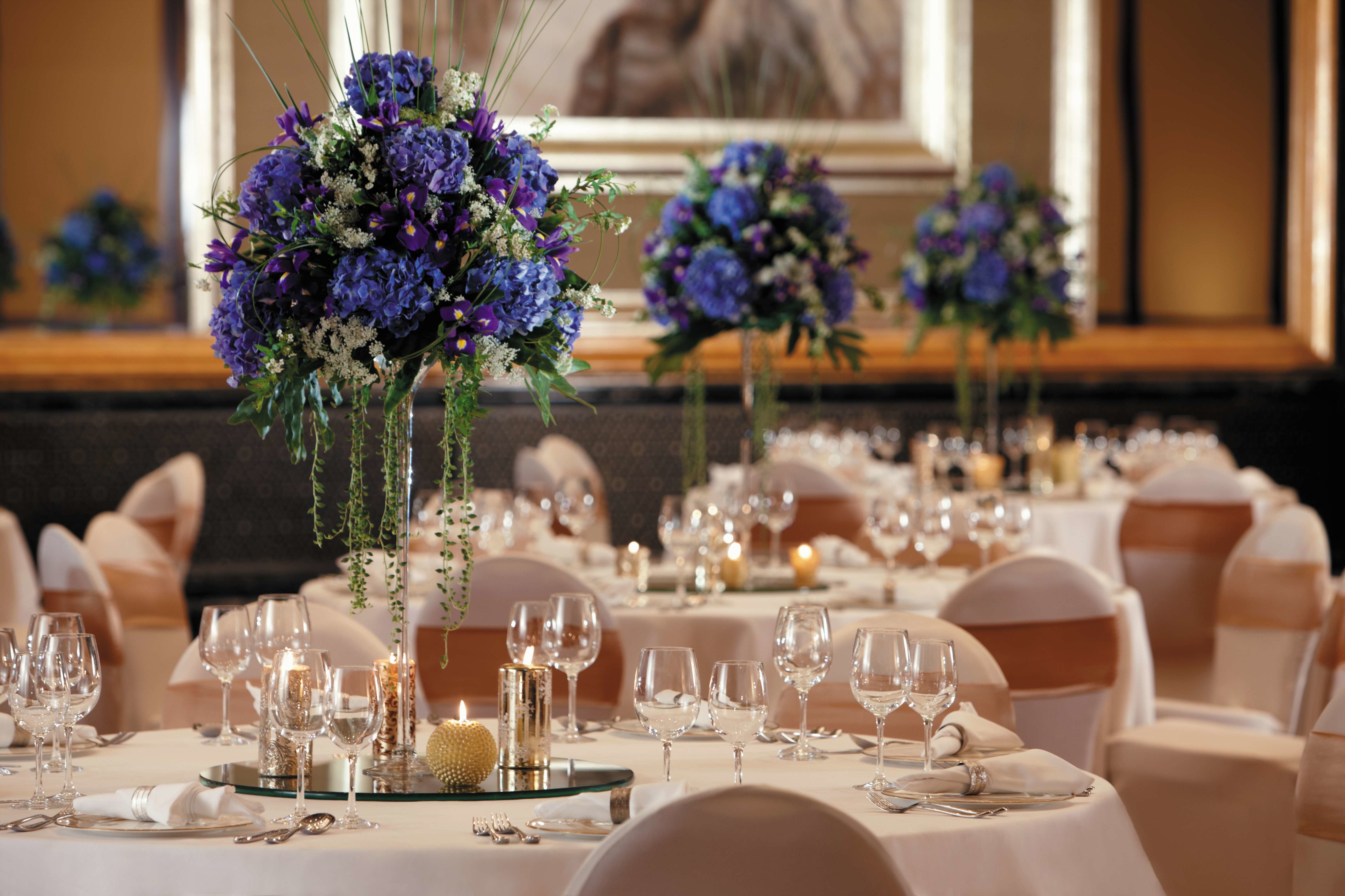 Home Banquet Dining Room Furniture  Modern Dining Table Vanity 1100mm