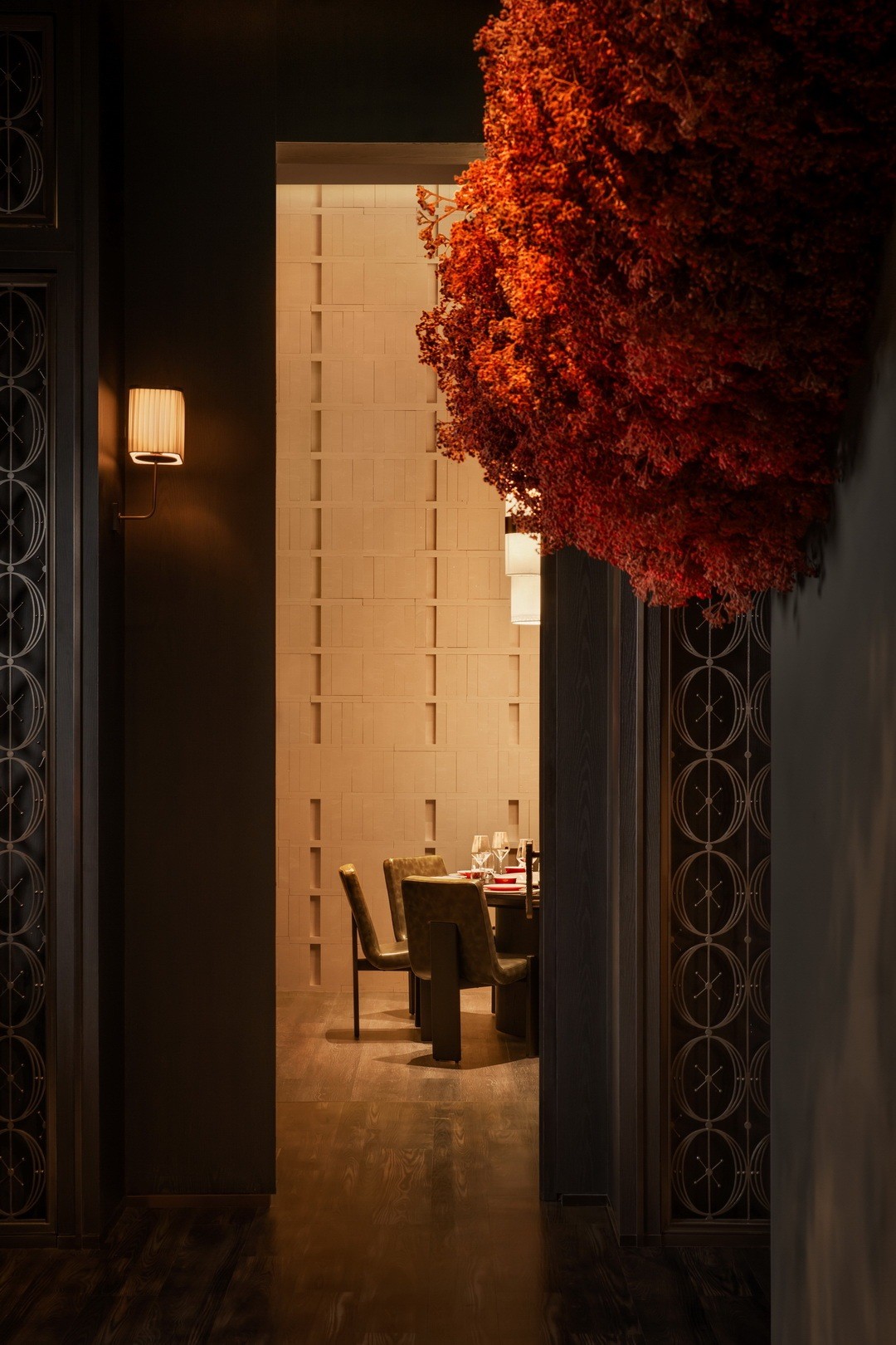 Teak Furniture Dining Set Black Walnut Dining Table And Benches Cold Resist