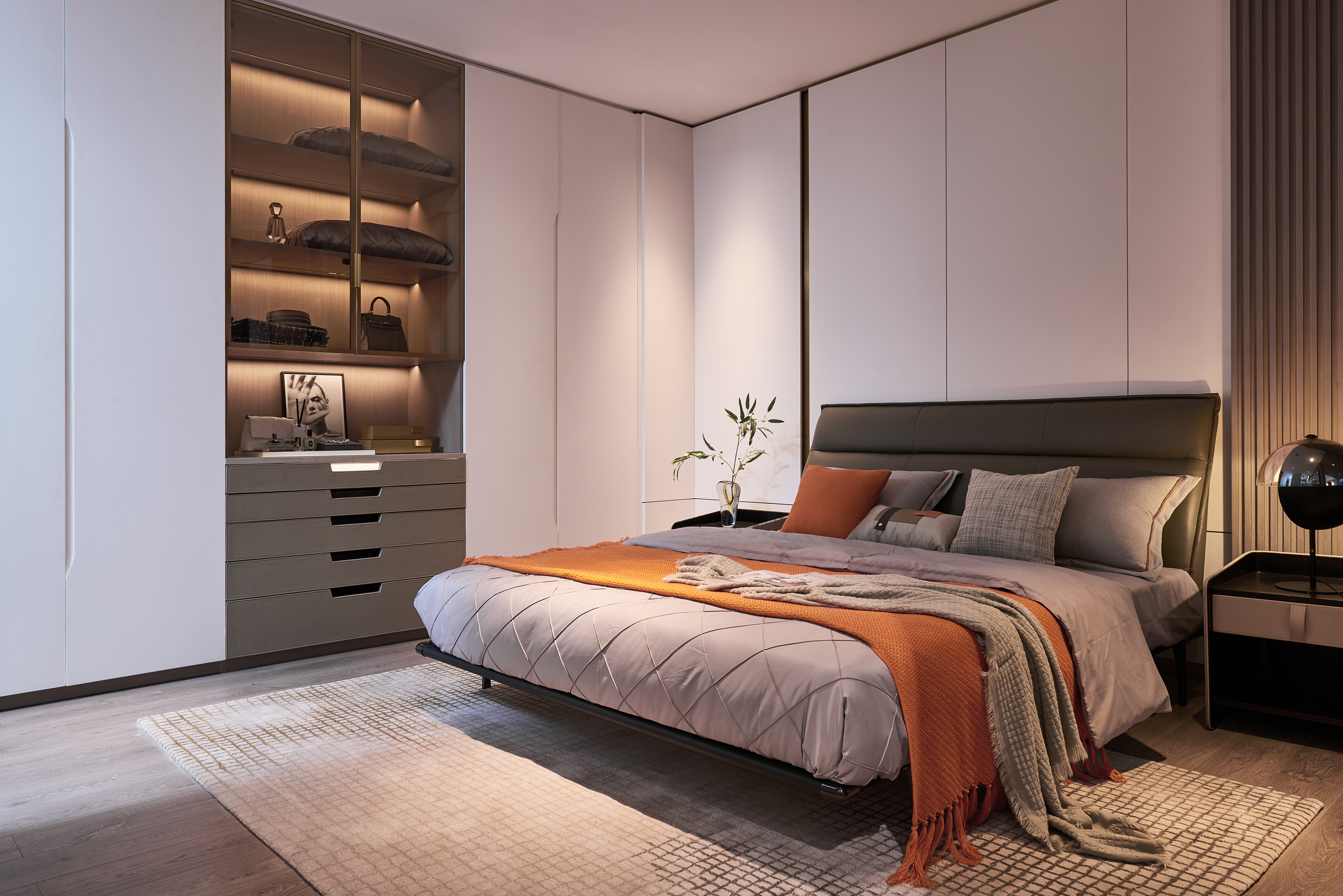 OEM/ODM CHINA WHOLE HOUSE HOME DECORATION FURNISHING SOLUTION | MODERN MASTER BEDROOM INTERIOR DESIGN | CUSTOM BUILT-IN FIXED WARDROBE DRESSER CABINET & LEATHER MOVABLE BED HOME FURNITURE SET