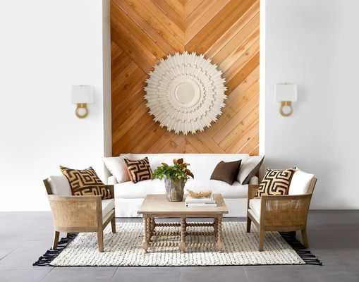 Sperimenta un'eleganza senza pari e trasforma il tuo spazio in un santuario di stile con i nostri design distintivi