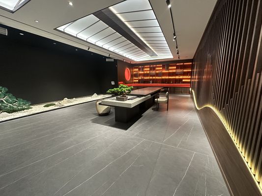 Walnut Wood commercial nightclub furniture Oriental Aesthetics club room chairs