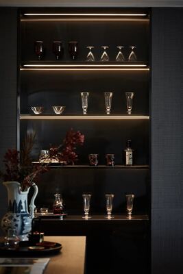 OEM/ODM MODERN MINIMALIST HIGH-END CUSTOM FURNITURE SET | SOLID WOOD DESK, MARBLE TEA TRAY & LED-LIT BAR CABINET FOR HOTEL PRESIDENTIAL SUITE